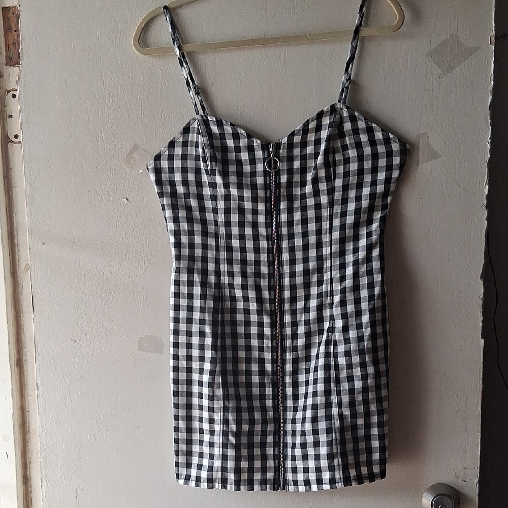 Forever 21 Black and White Gingham Camisole
